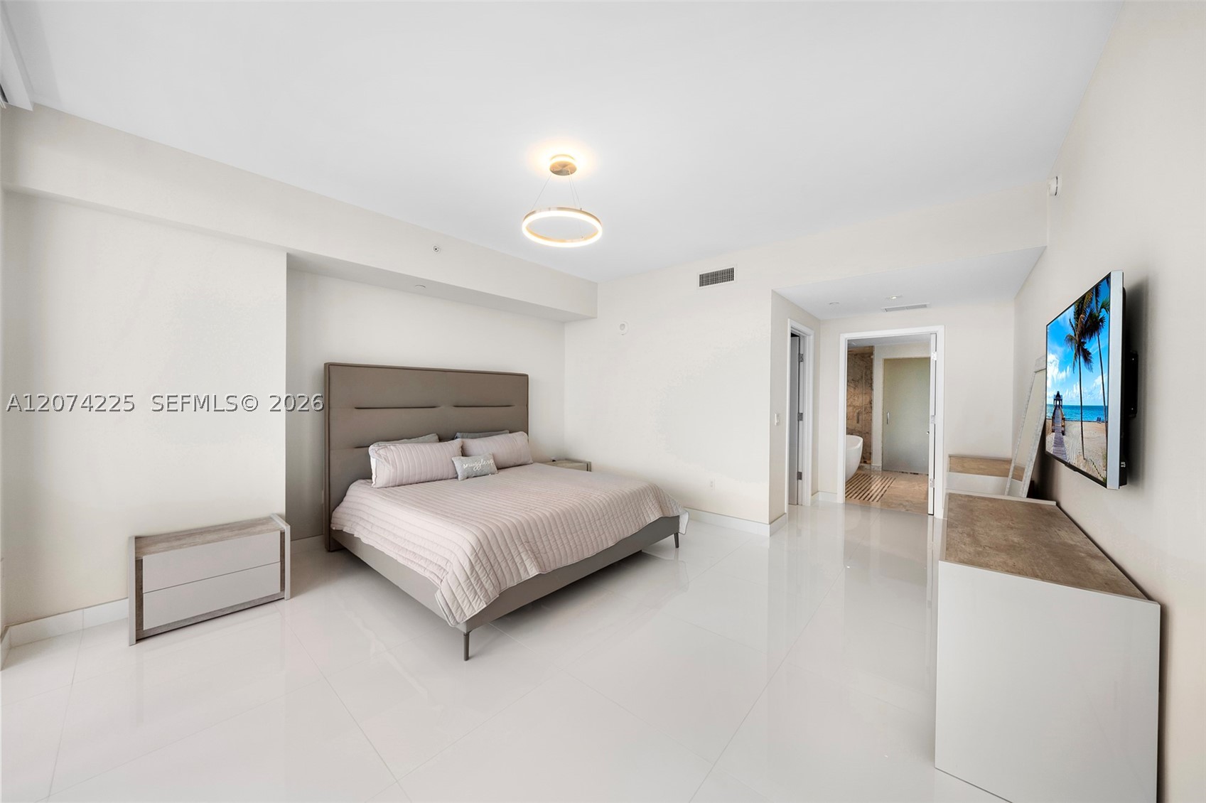 788 NE 23rd St #2102 Miami, FL 33137