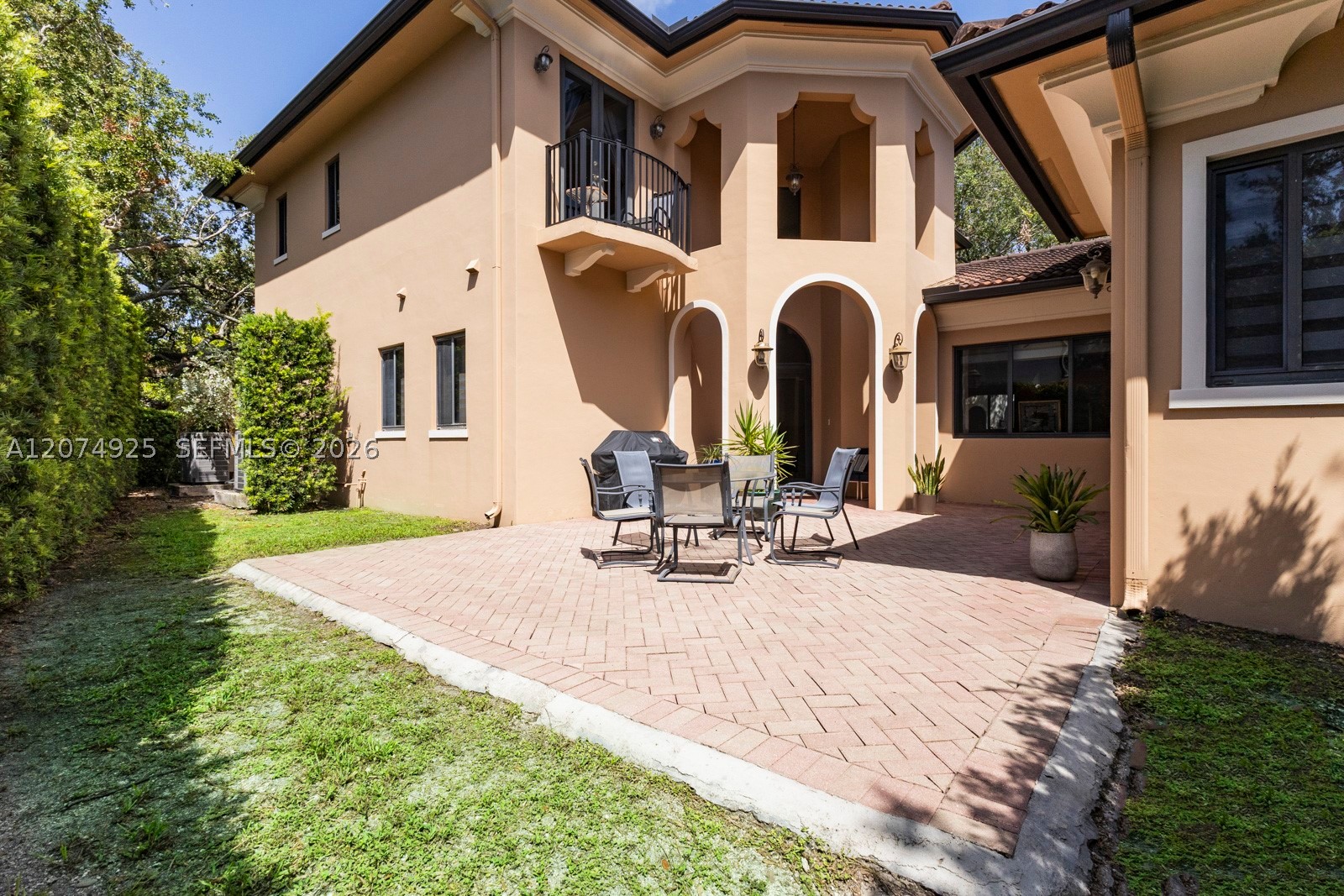 11404 Four Fillies Rd Pinecrest, FL 33156
