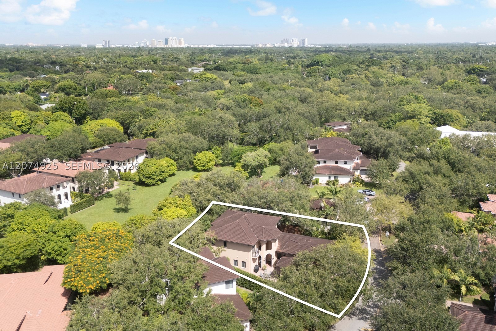11404 Four Fillies Rd Pinecrest, FL 33156