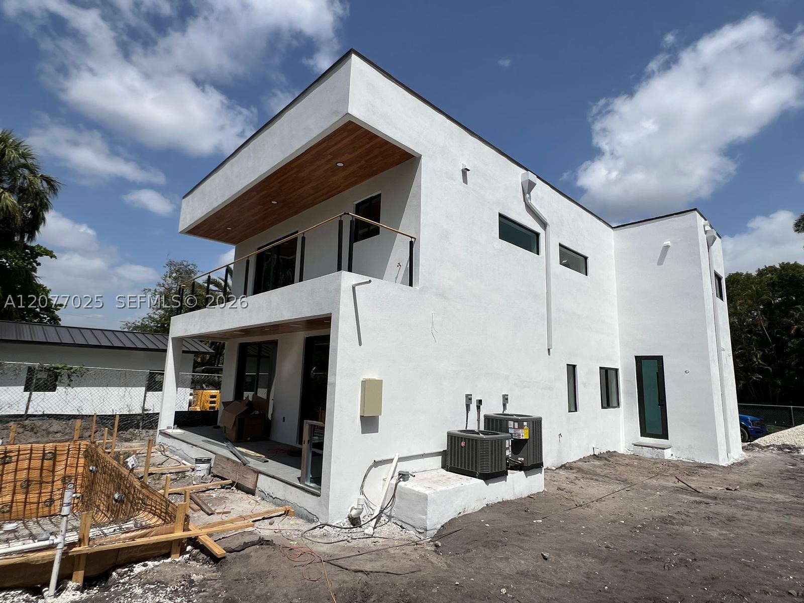 1810 SW 30th Ter Fort Lauderdale, FL 33312