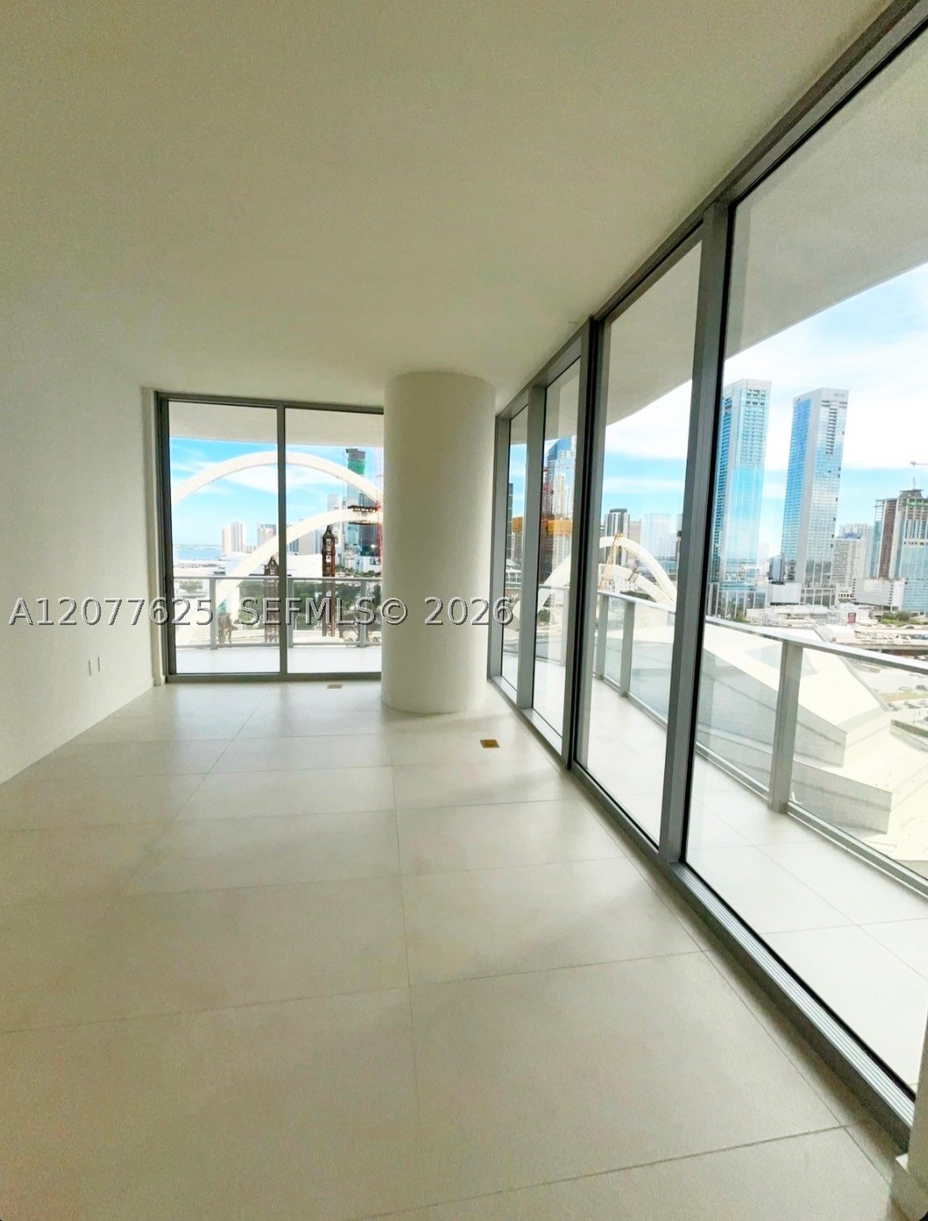 1400 Biscayne Blvd #1802 Miami, FL 33132