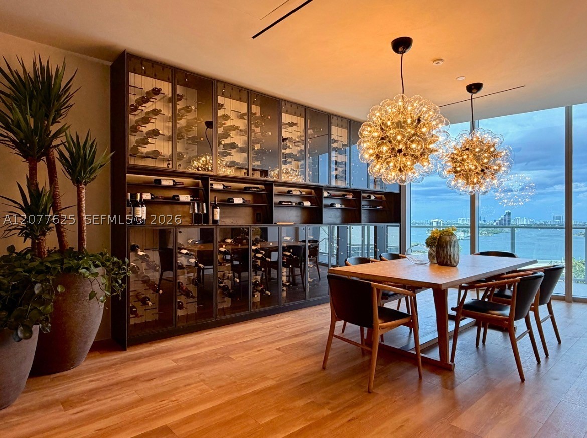 1400 Biscayne Blvd #1802 Miami, FL 33132