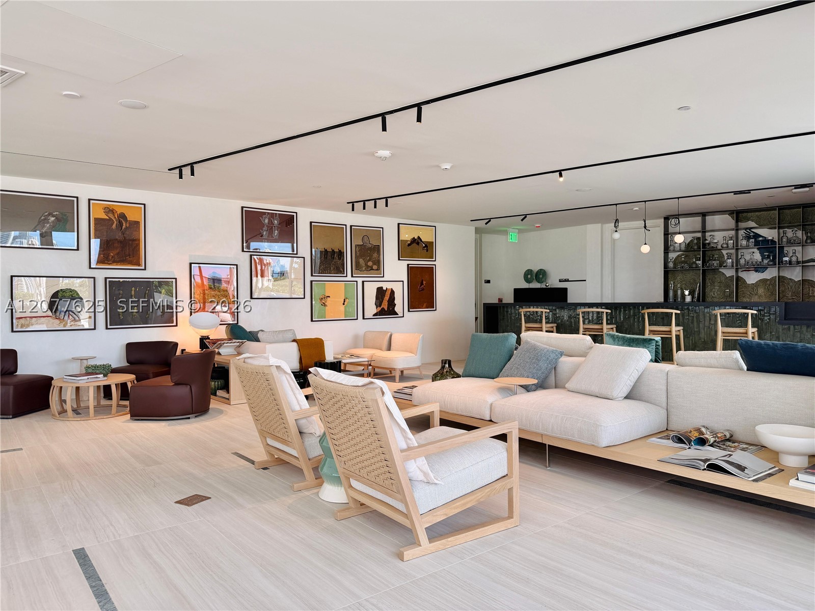 1400 Biscayne Blvd #1802 Miami, FL 33132