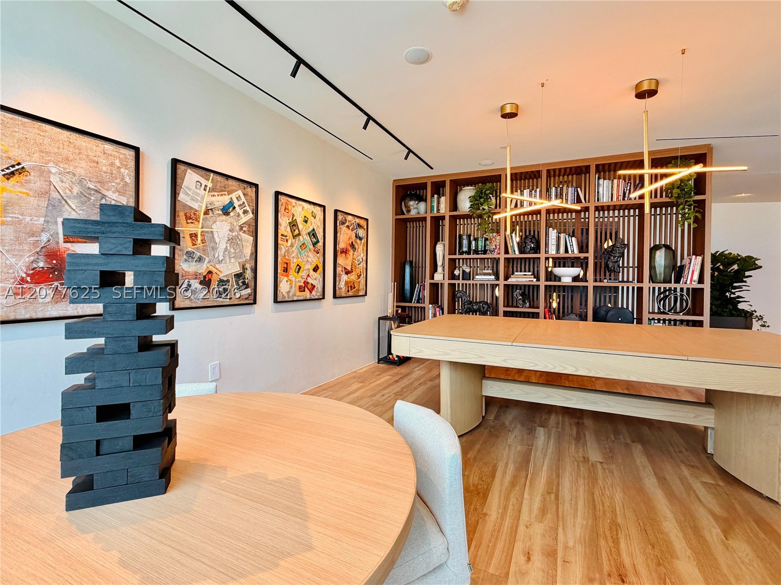 1400 Biscayne Blvd #1802 Miami, FL 33132