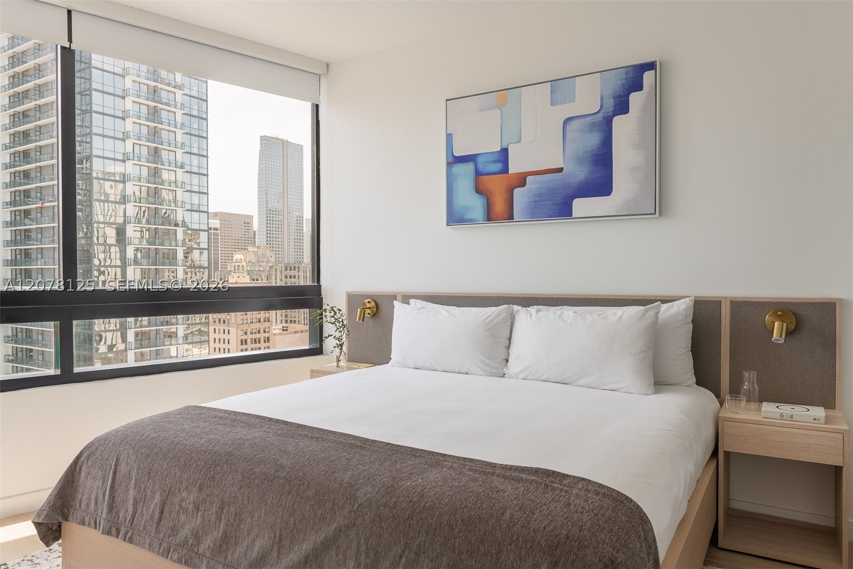 225 N Miami Ave #2107 Miami, FL 33128