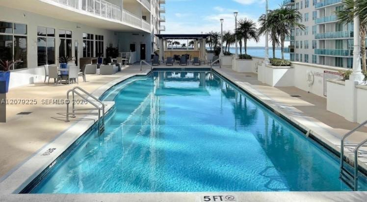 image The Club at Brickell Bay1