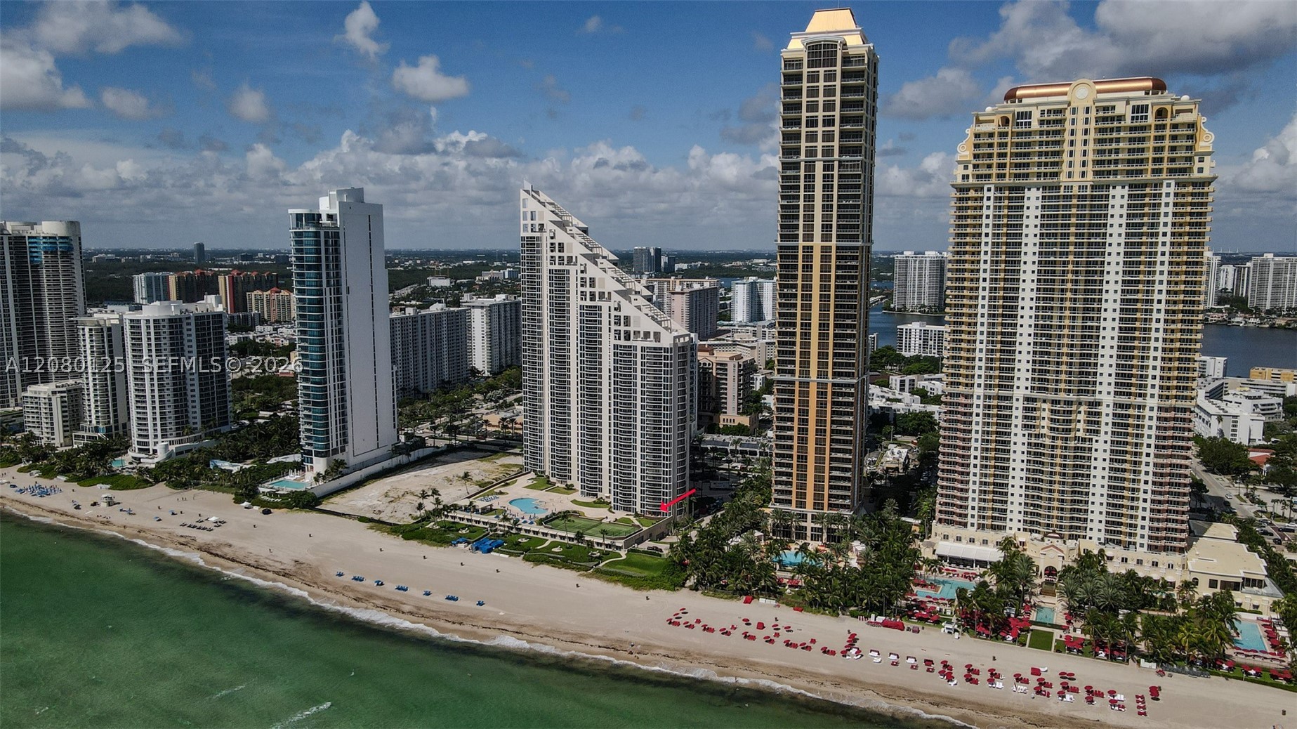 17555 Collins Ave #308 Sunny Isles Beach, FL 33160