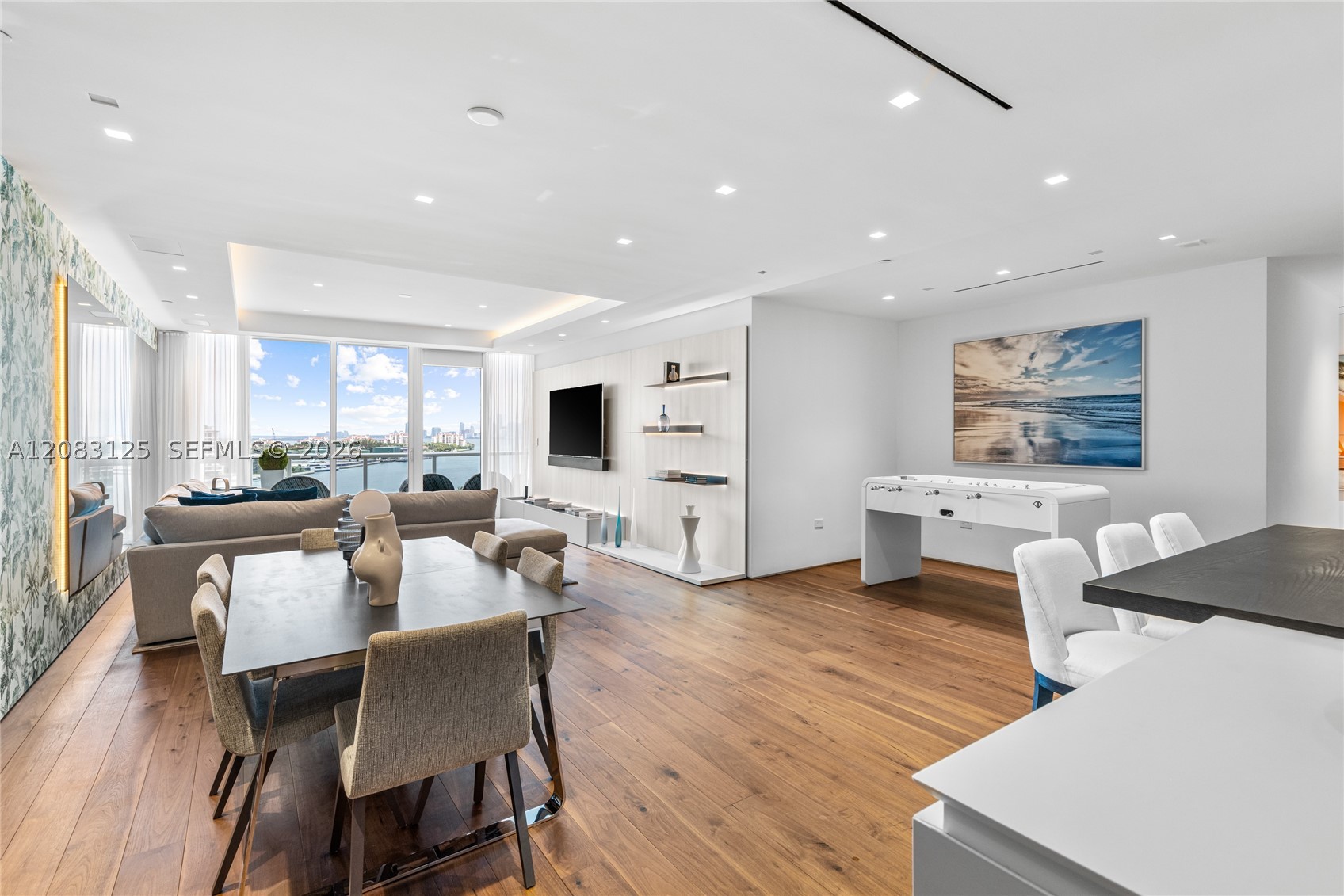 100 S Pointe Dr #1102/03 Miami Beach, FL 33139