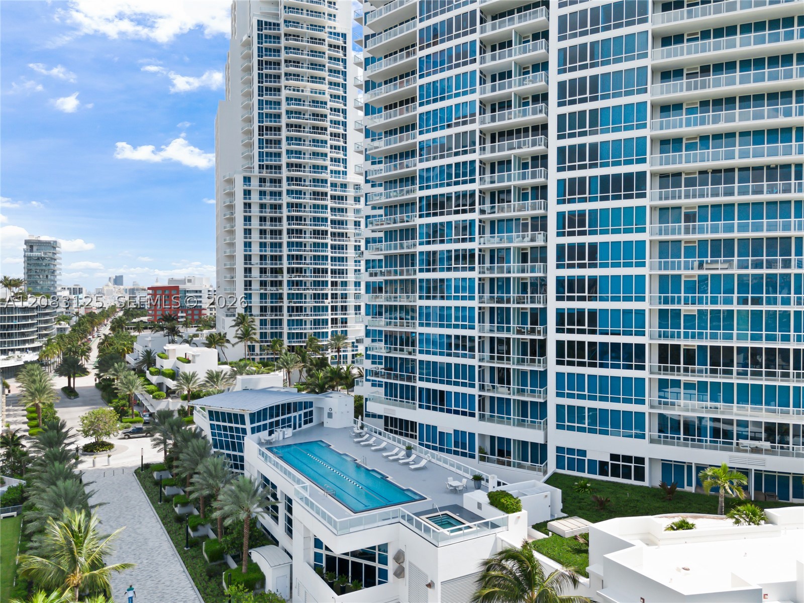 100 S Pointe Dr #1102/03 Miami Beach, FL 33139