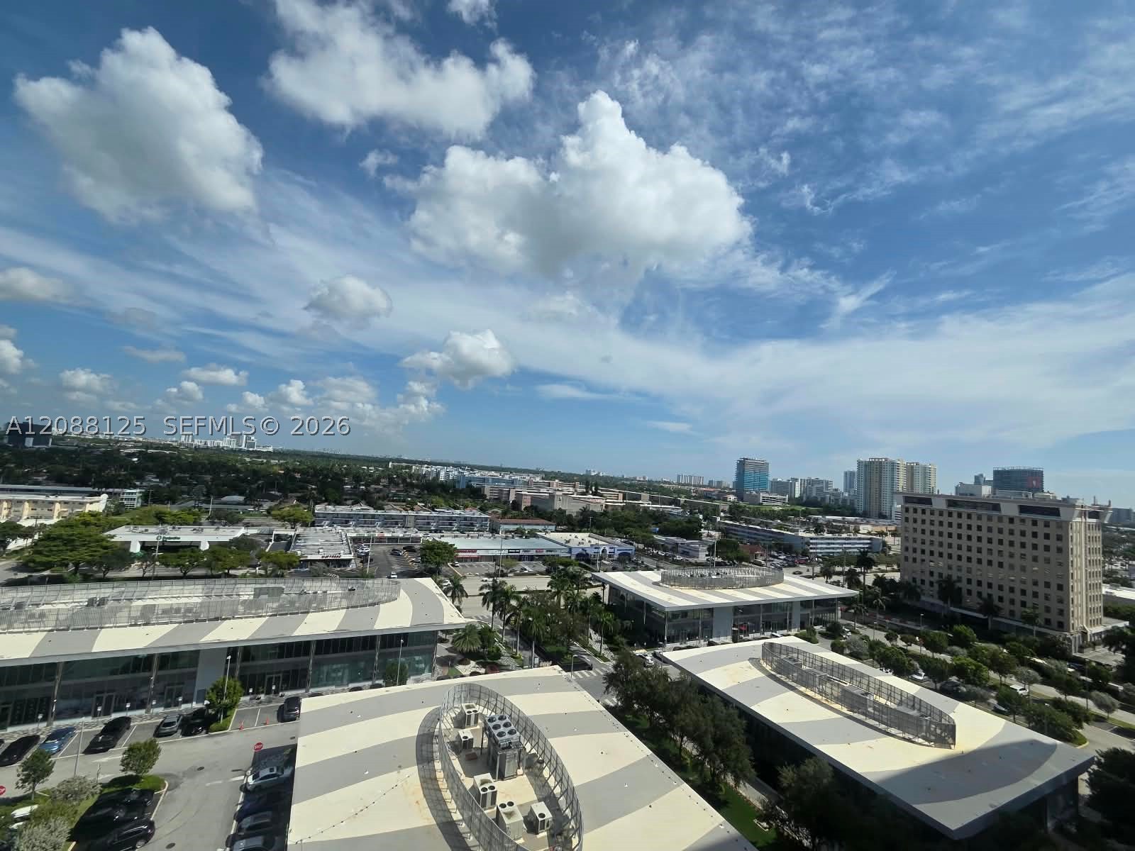 image Oasis Hallandale36