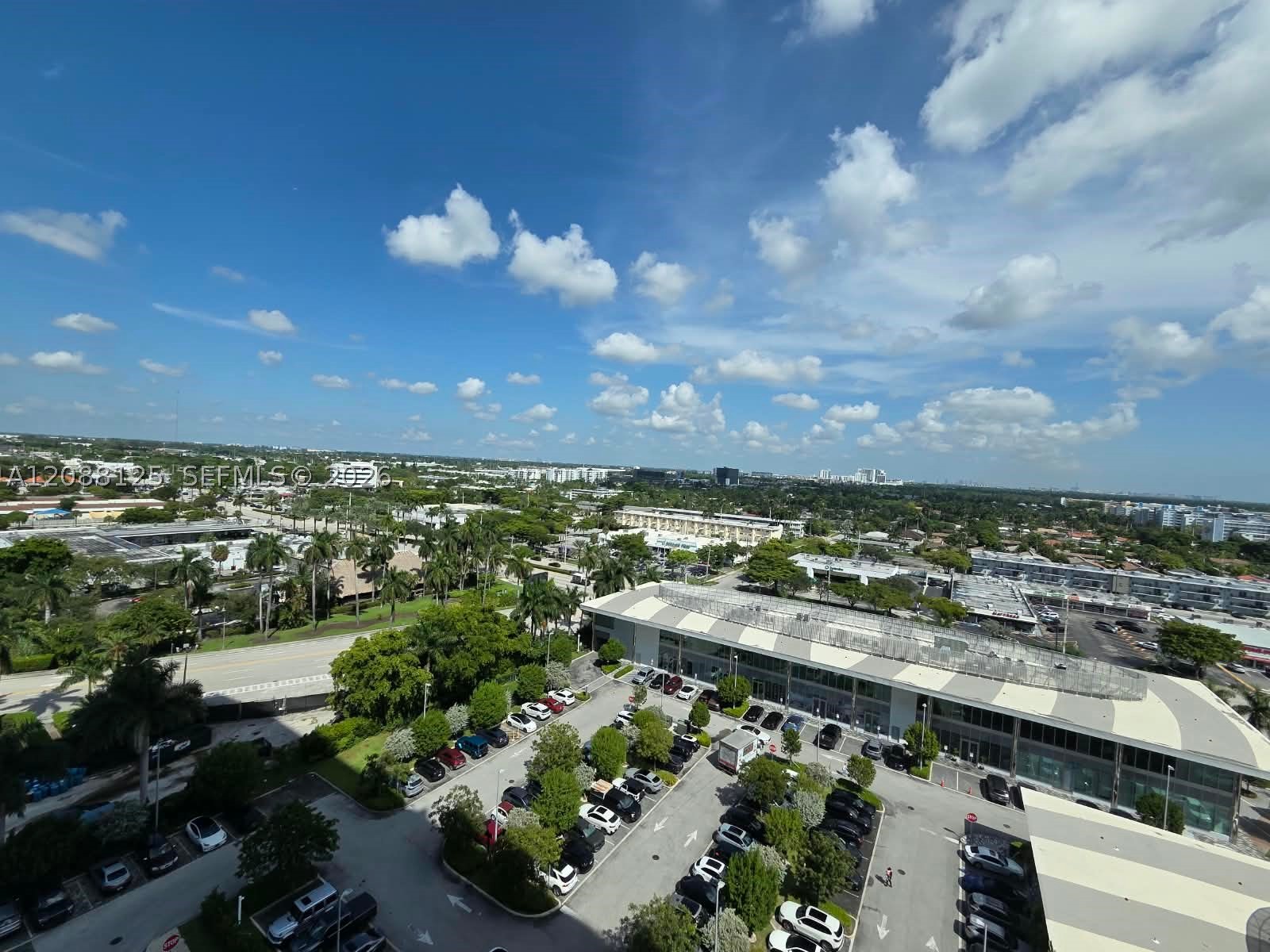 image Oasis Hallandale37