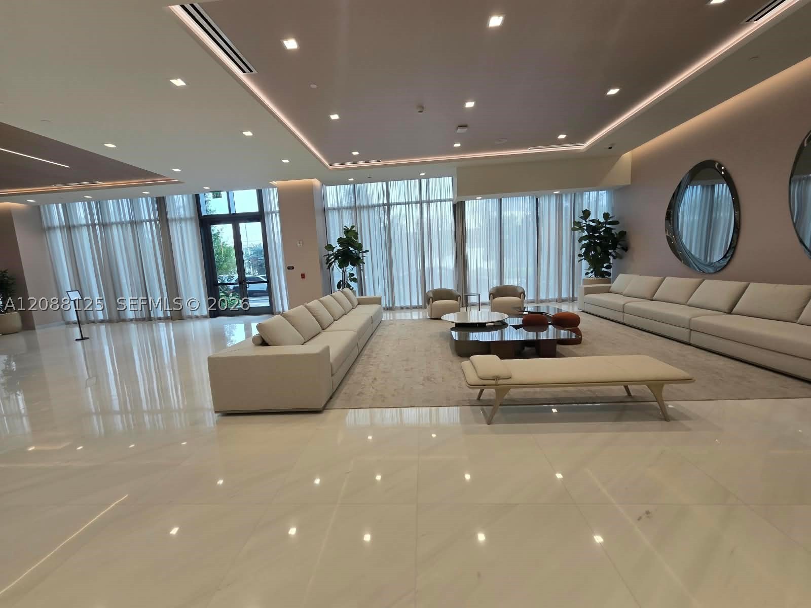image Oasis Hallandale39
