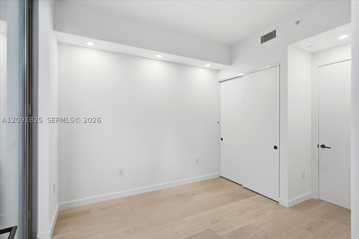 2200 Brickell Ave #GV04 Miami, FL 33129