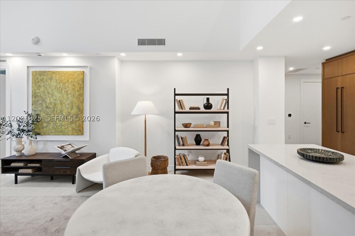 2200 Brickell Ave #GV04 Miami, FL 33129