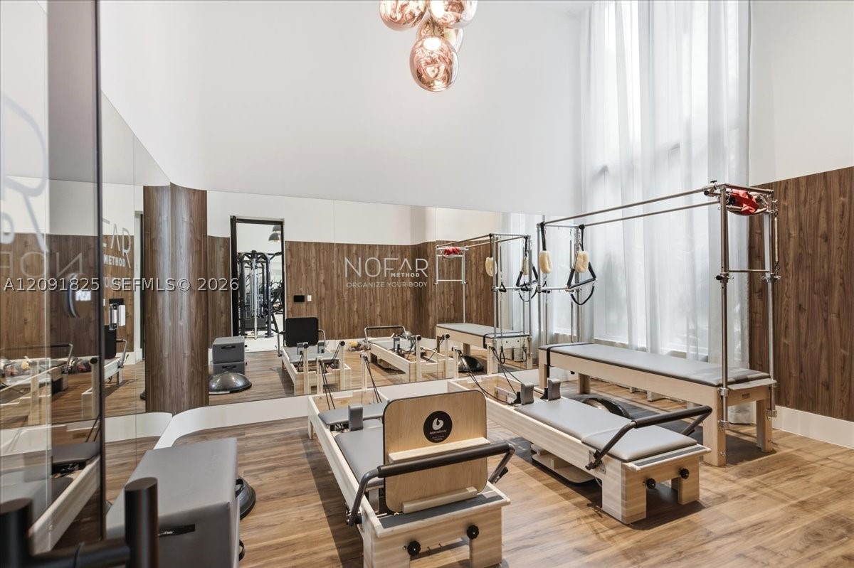 2200 Brickell Ave #GV04 Miami, FL 33129