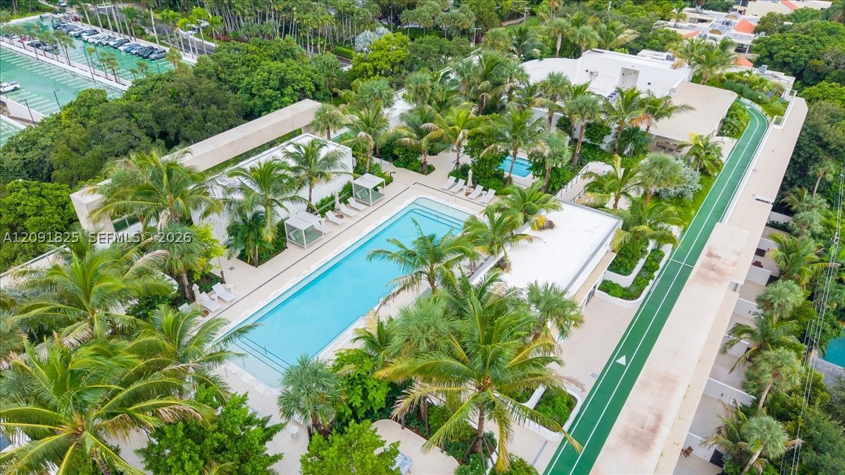 2200 Brickell Ave #GV04 Miami, FL 33129