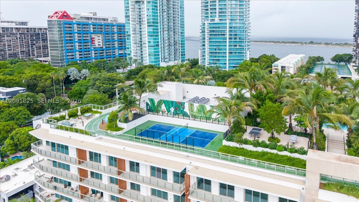 2200 Brickell Ave #GV04 Miami, FL 33129