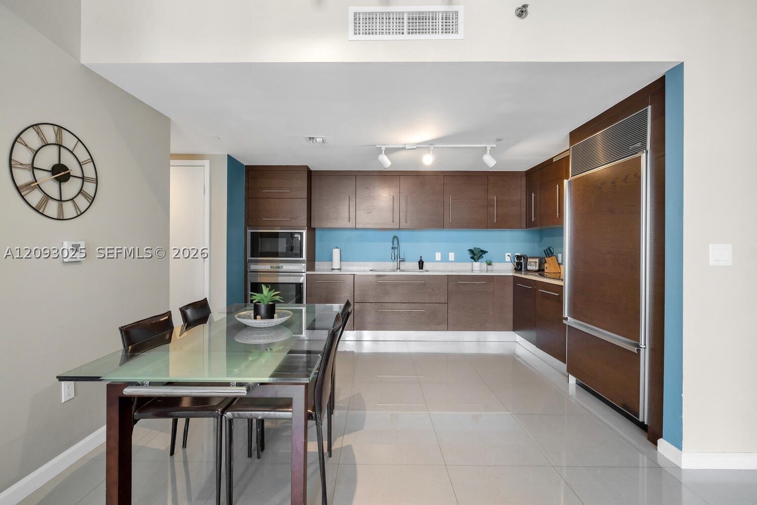 image Icon Brickell III (W Miami)5