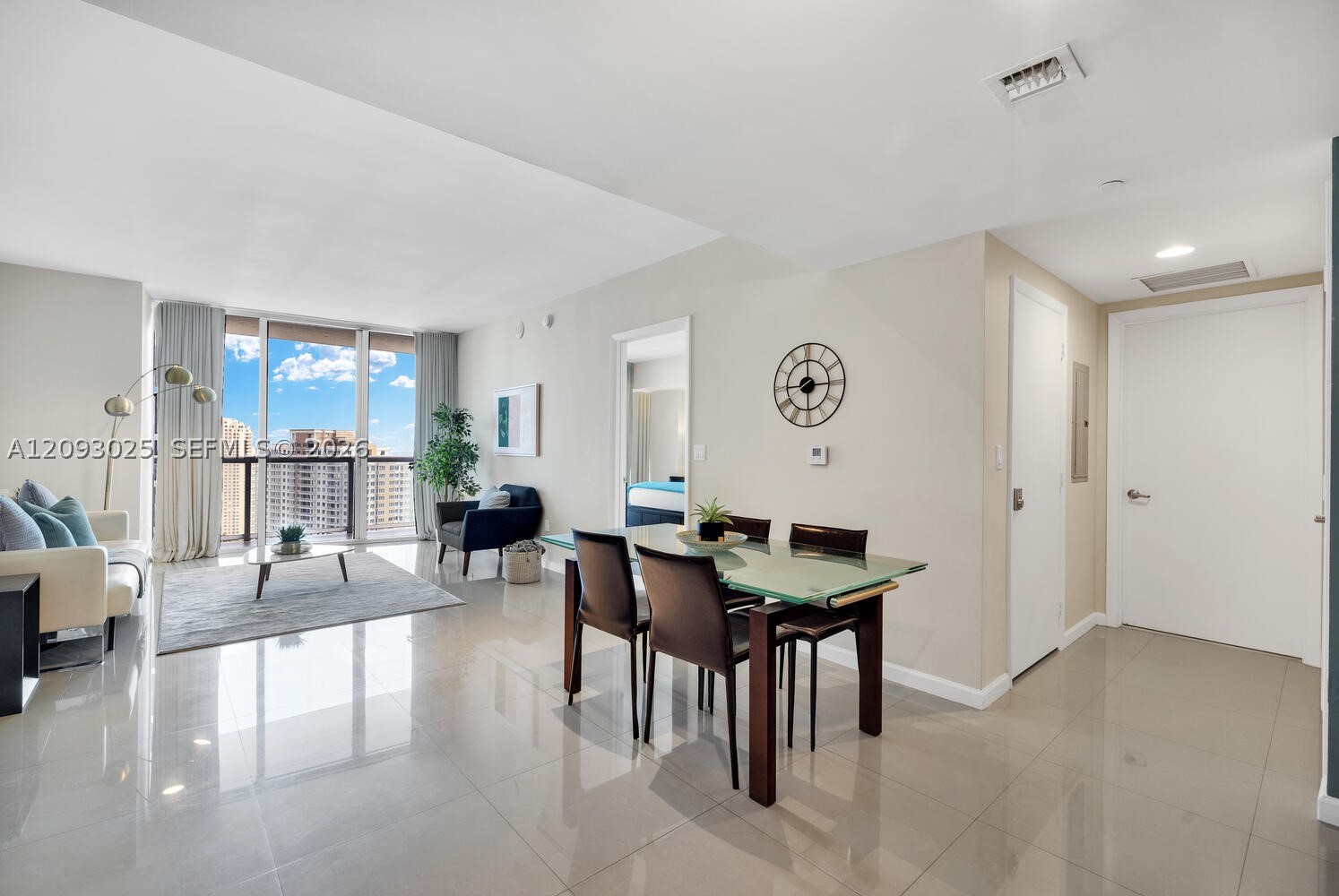 image Icon Brickell III (W Miami)6