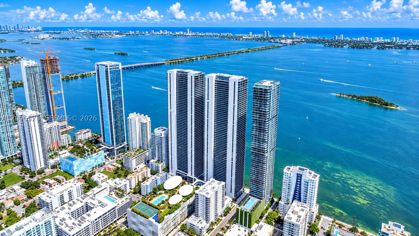 700 NE 24th St #PH-5903 Miami, FL 33137