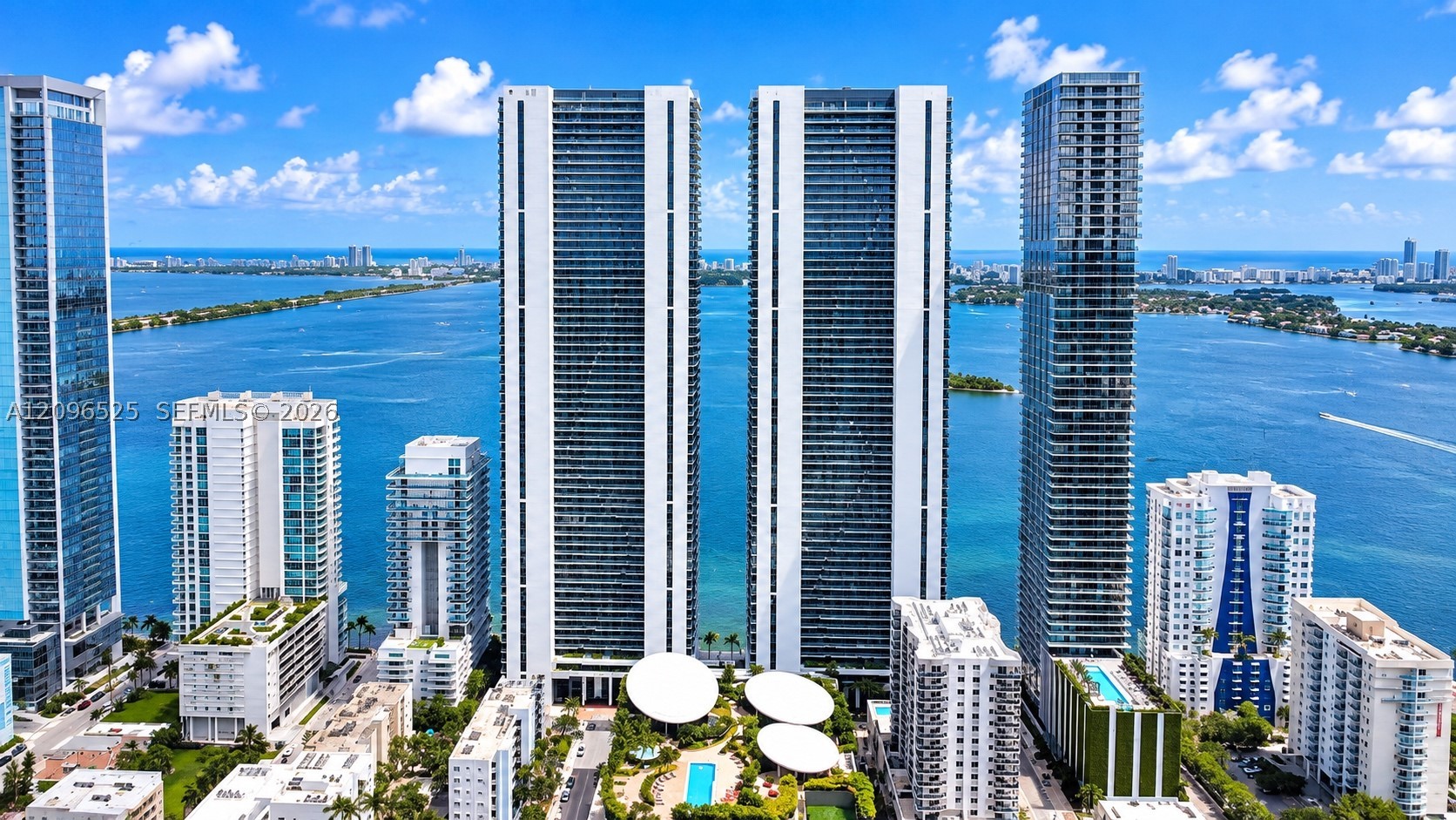 700 NE 24th St #PH-5903 Miami, FL 33137