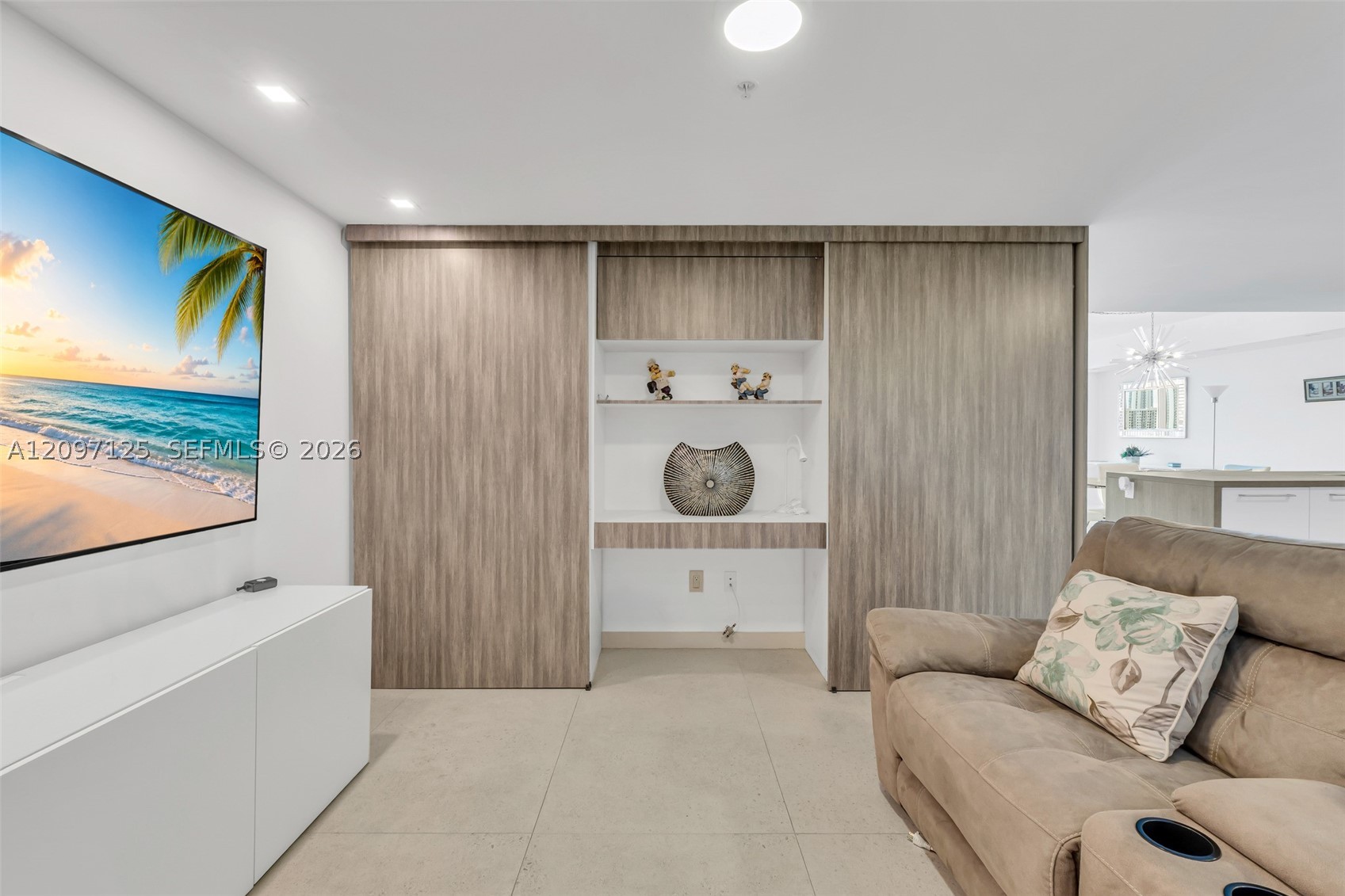 image 400 Sunny Isles14