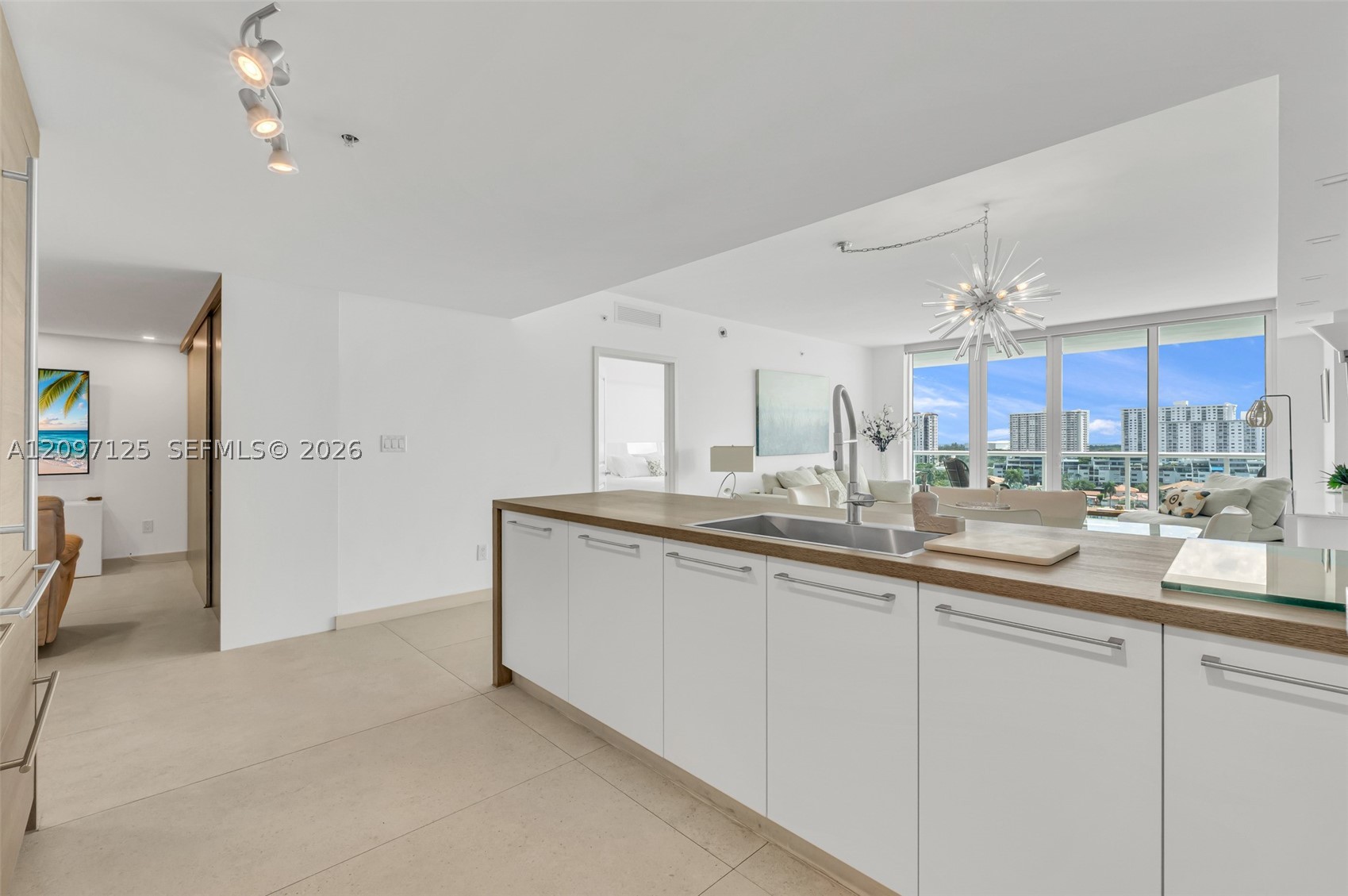 image 400 Sunny Isles21