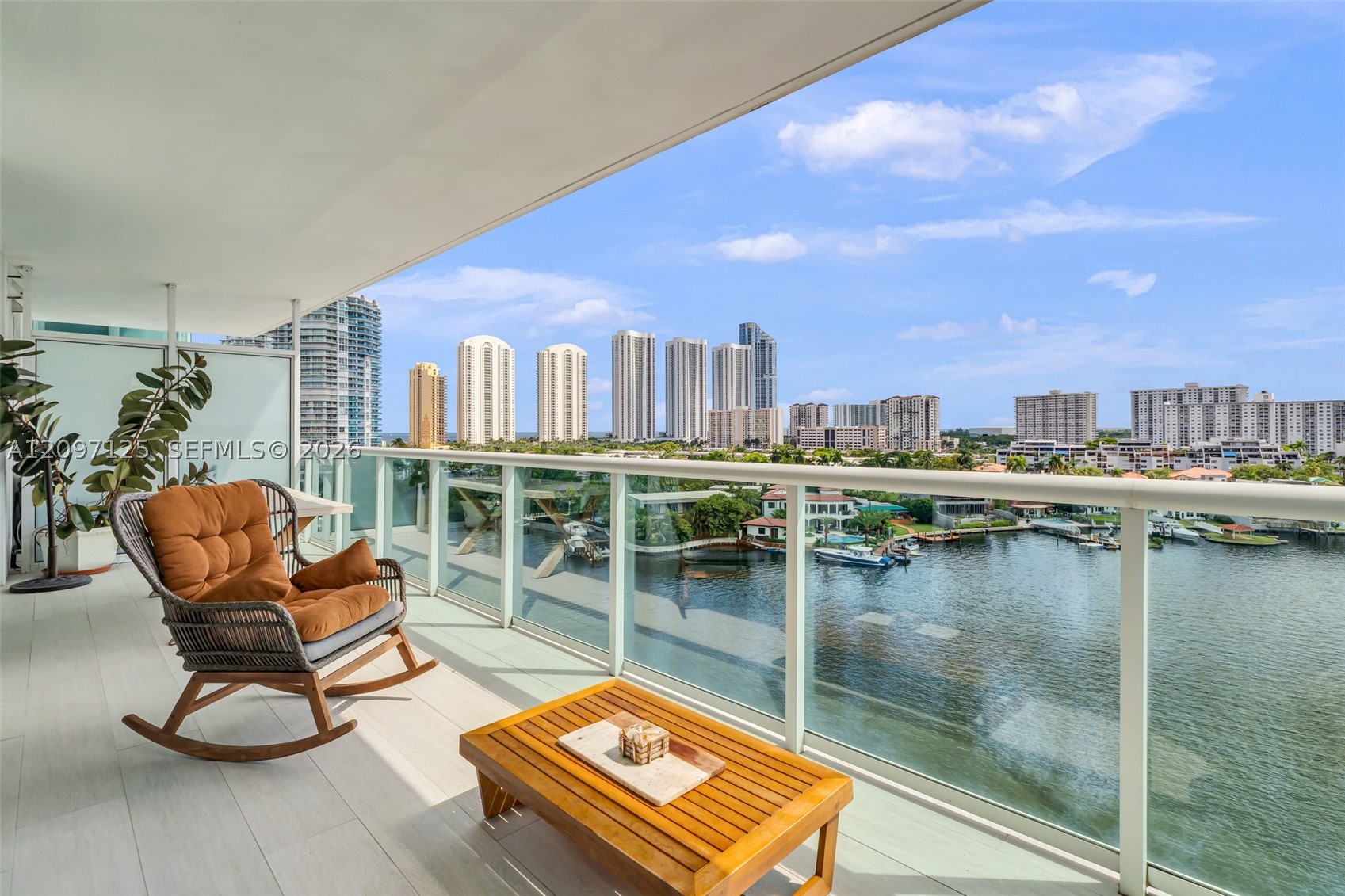 image 400 Sunny Isles28