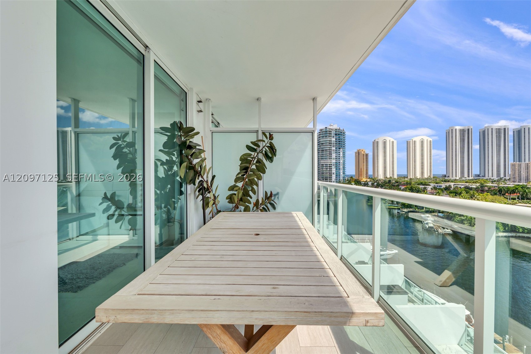 image 400 Sunny Isles30