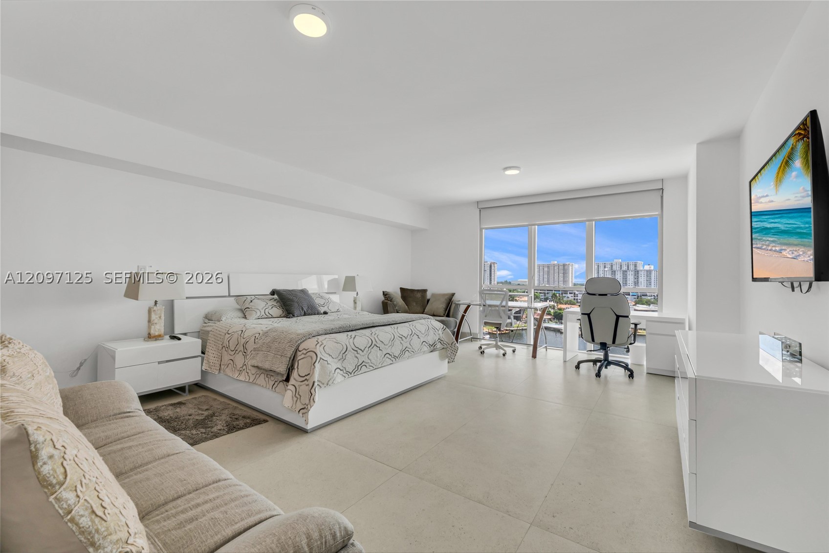 image 400 Sunny Isles46