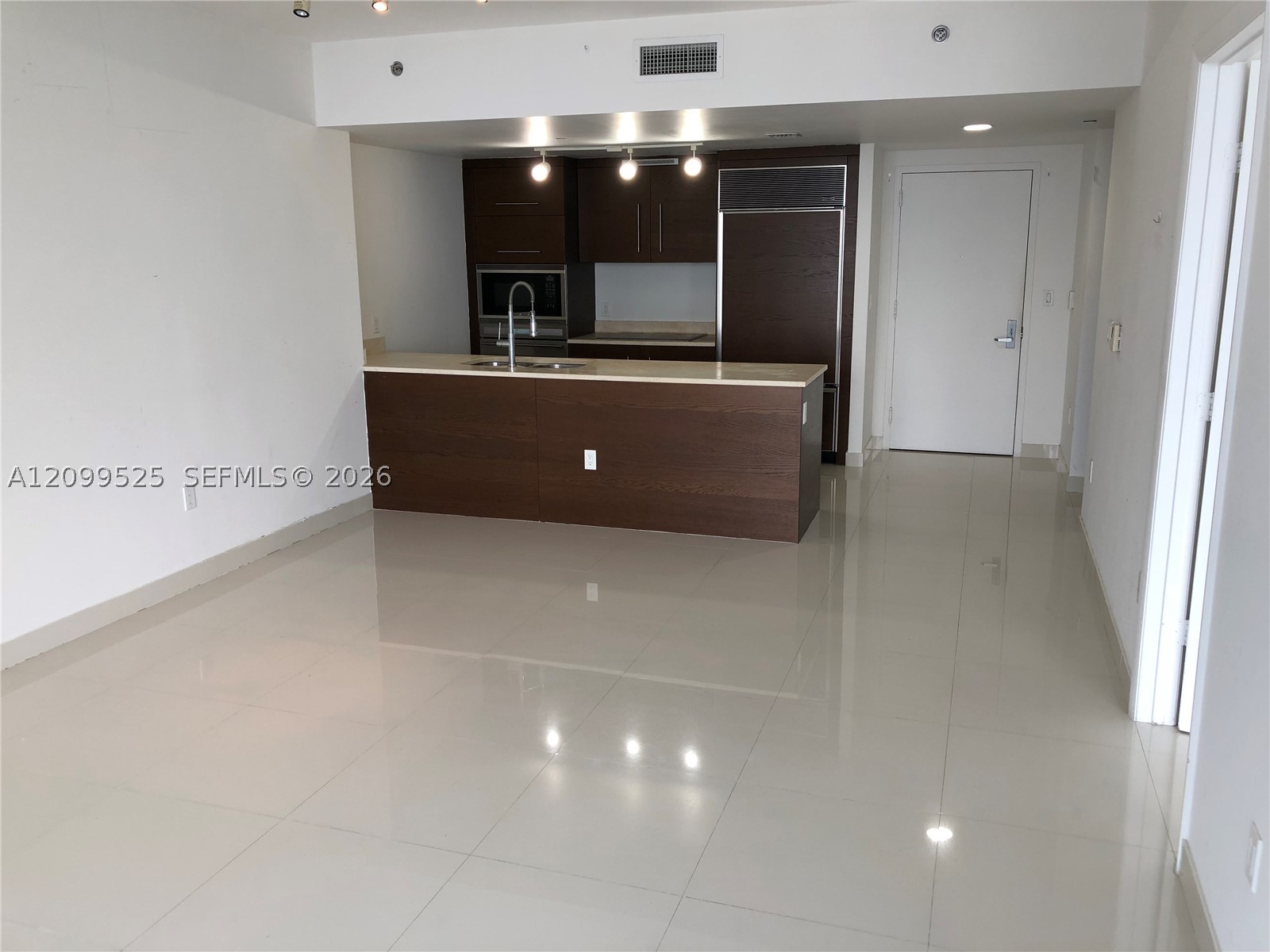 image Icon Brickell I14