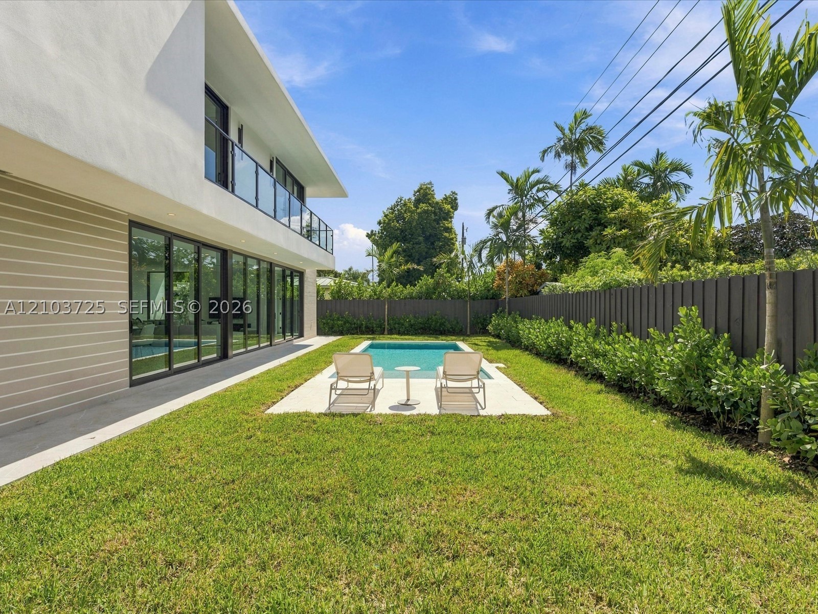 8220 SW 62nd Ct Miami, FL 33143