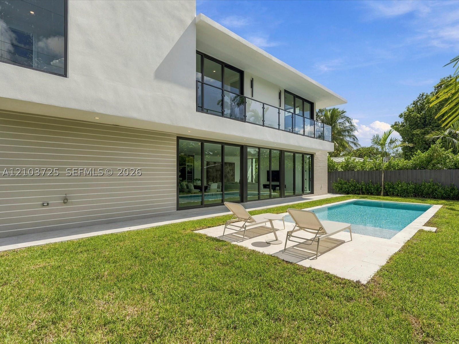 8220 SW 62nd Ct Miami, FL 33143