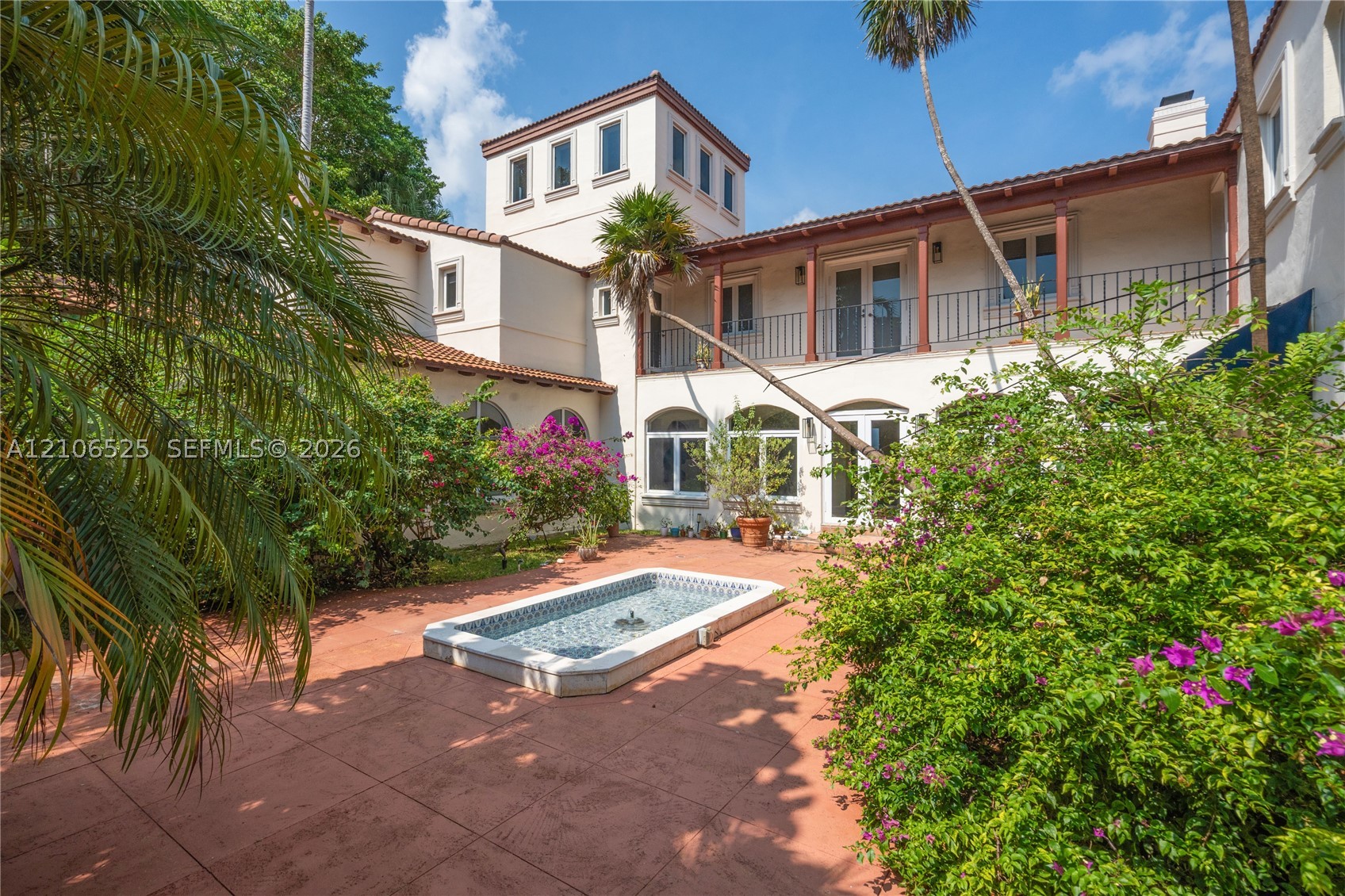 4760 N Bay Rd Miami Beach, FL 33140