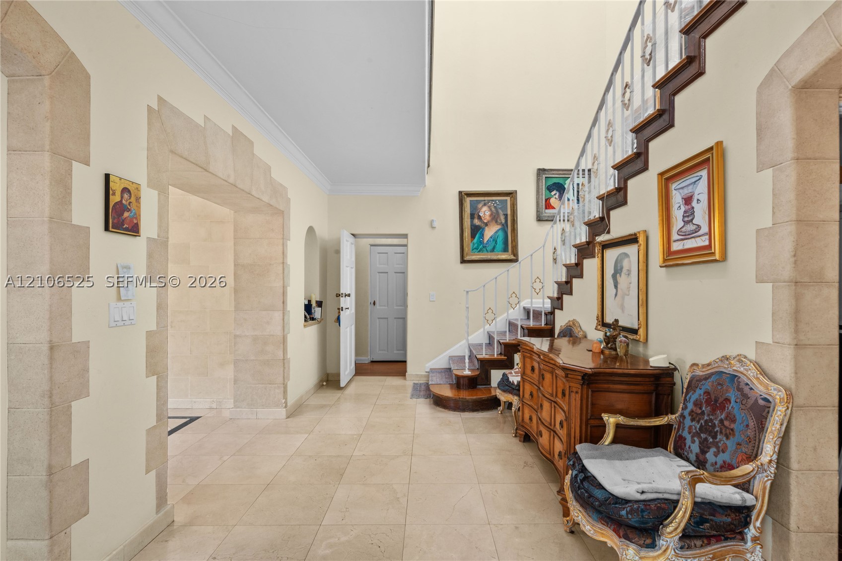 4760 N Bay Rd Miami Beach, FL 33140
