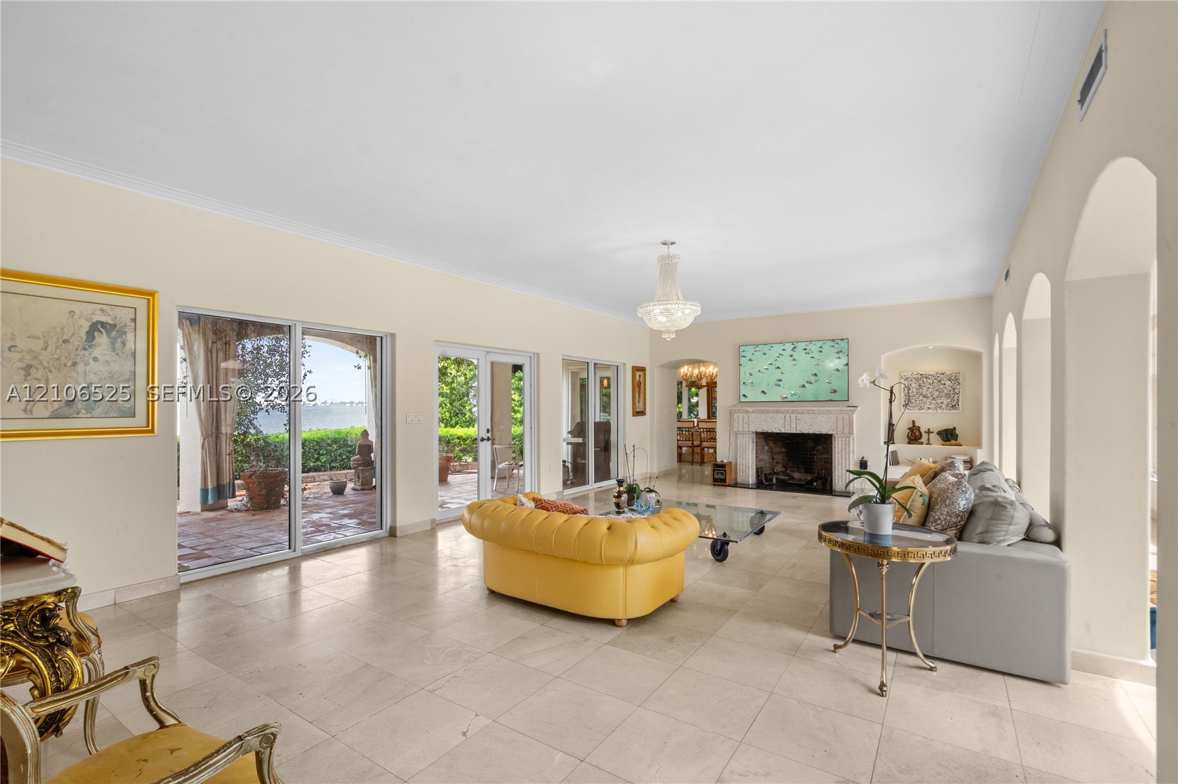 4760 N Bay Rd Miami Beach, FL 33140