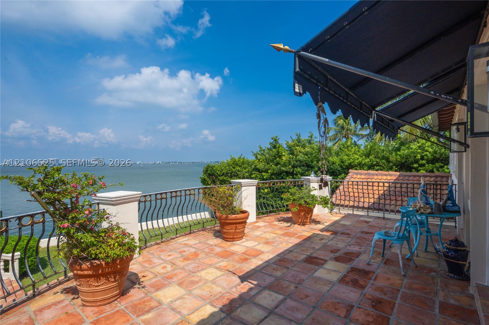 4760 N Bay Rd Miami Beach, FL 33140