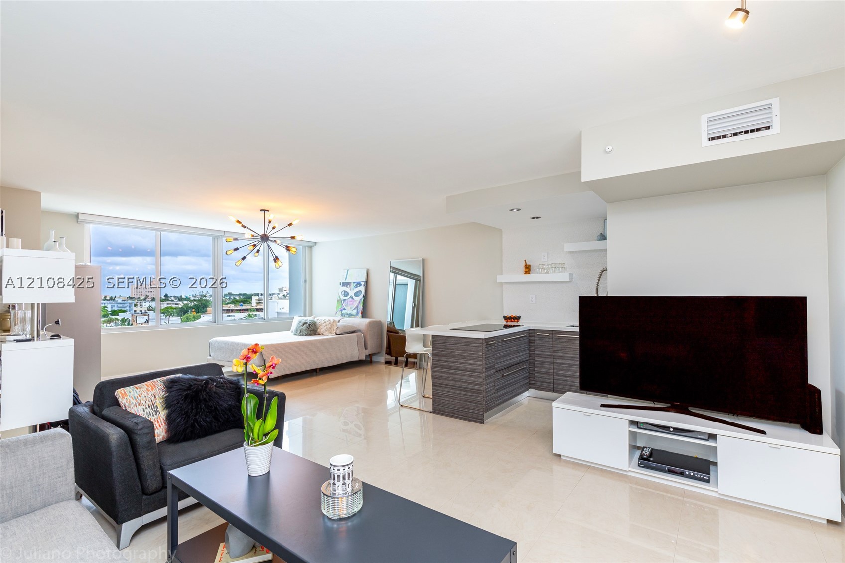 1000 West Ave #732