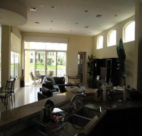 2574 Treanor West Palm Beach, FL 33414