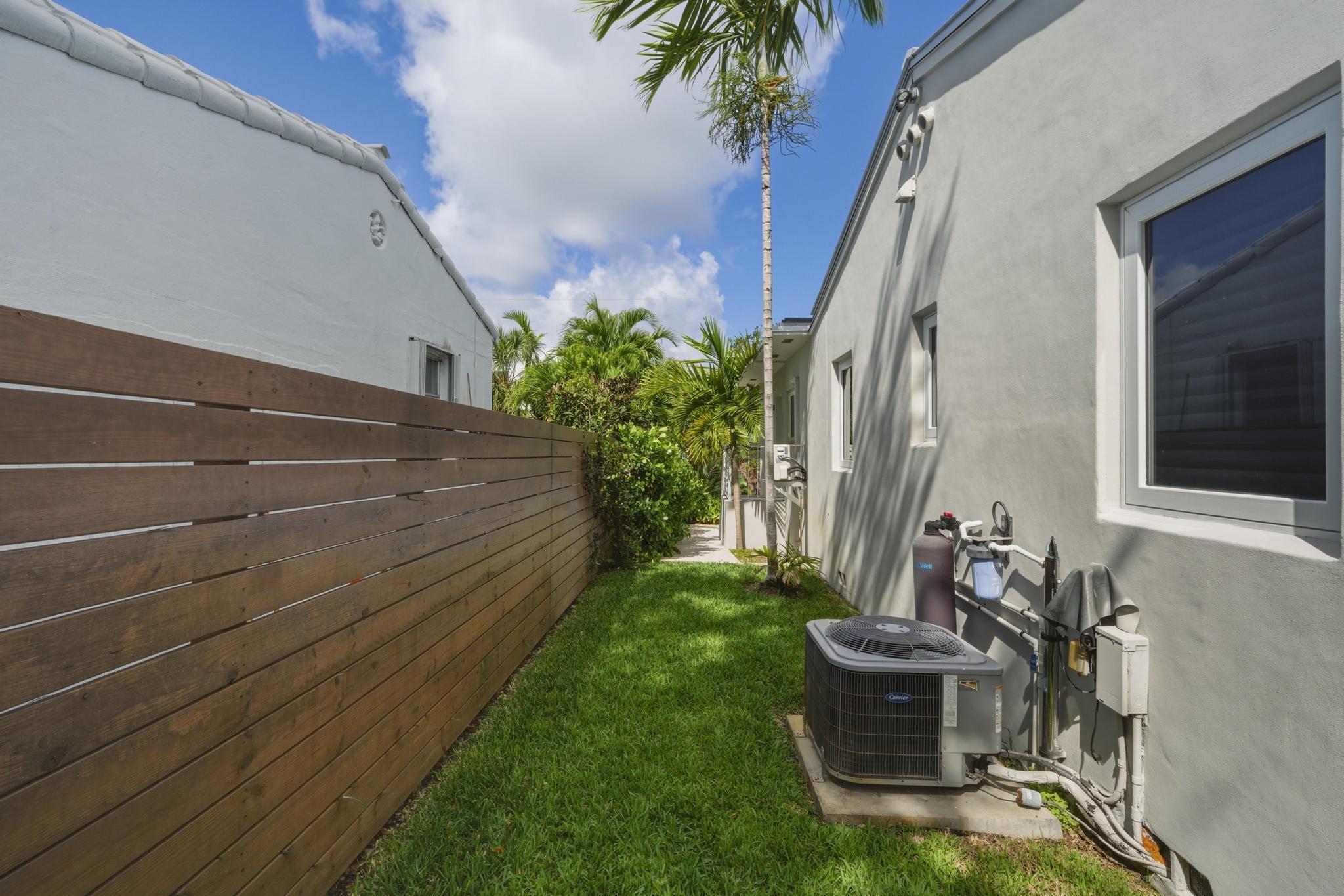 715 N Victoria Park Fort Lauderdale, FL 33304