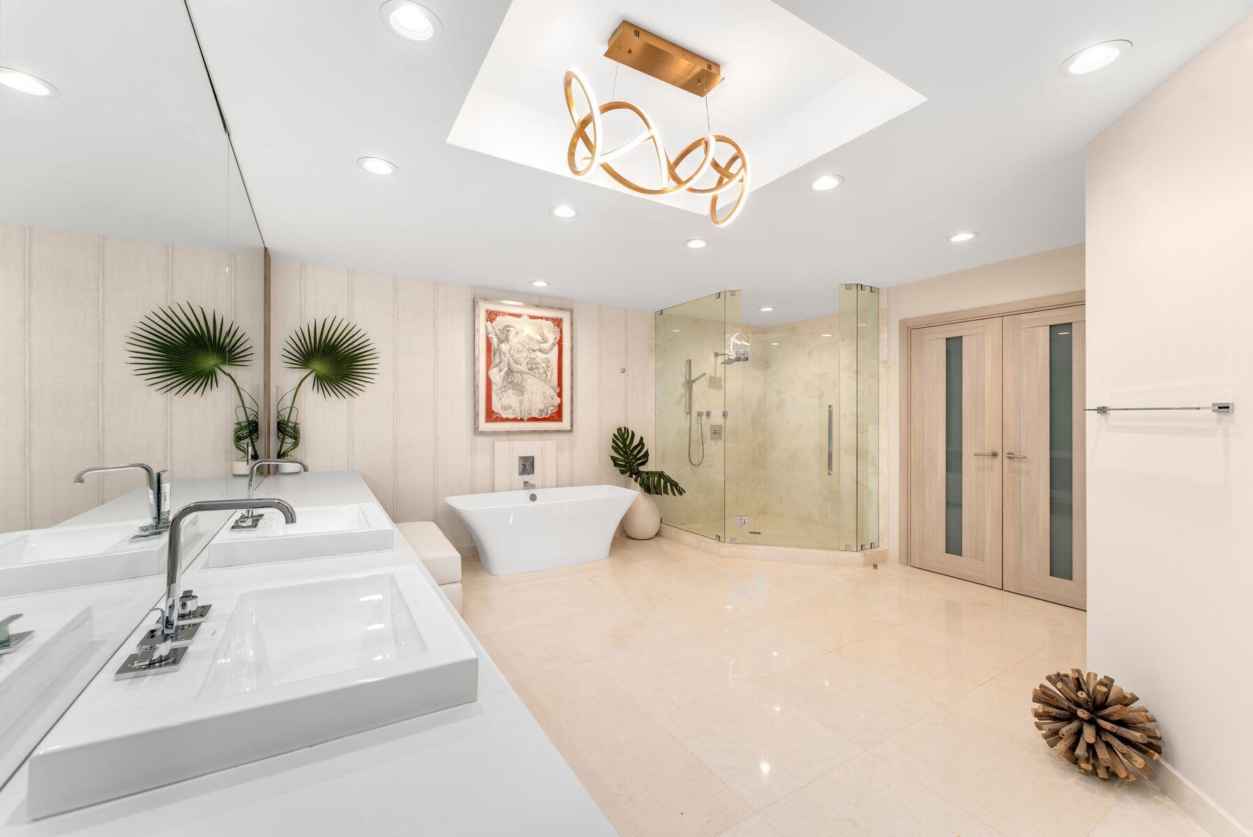 image Marina Palms Residences North Condo25