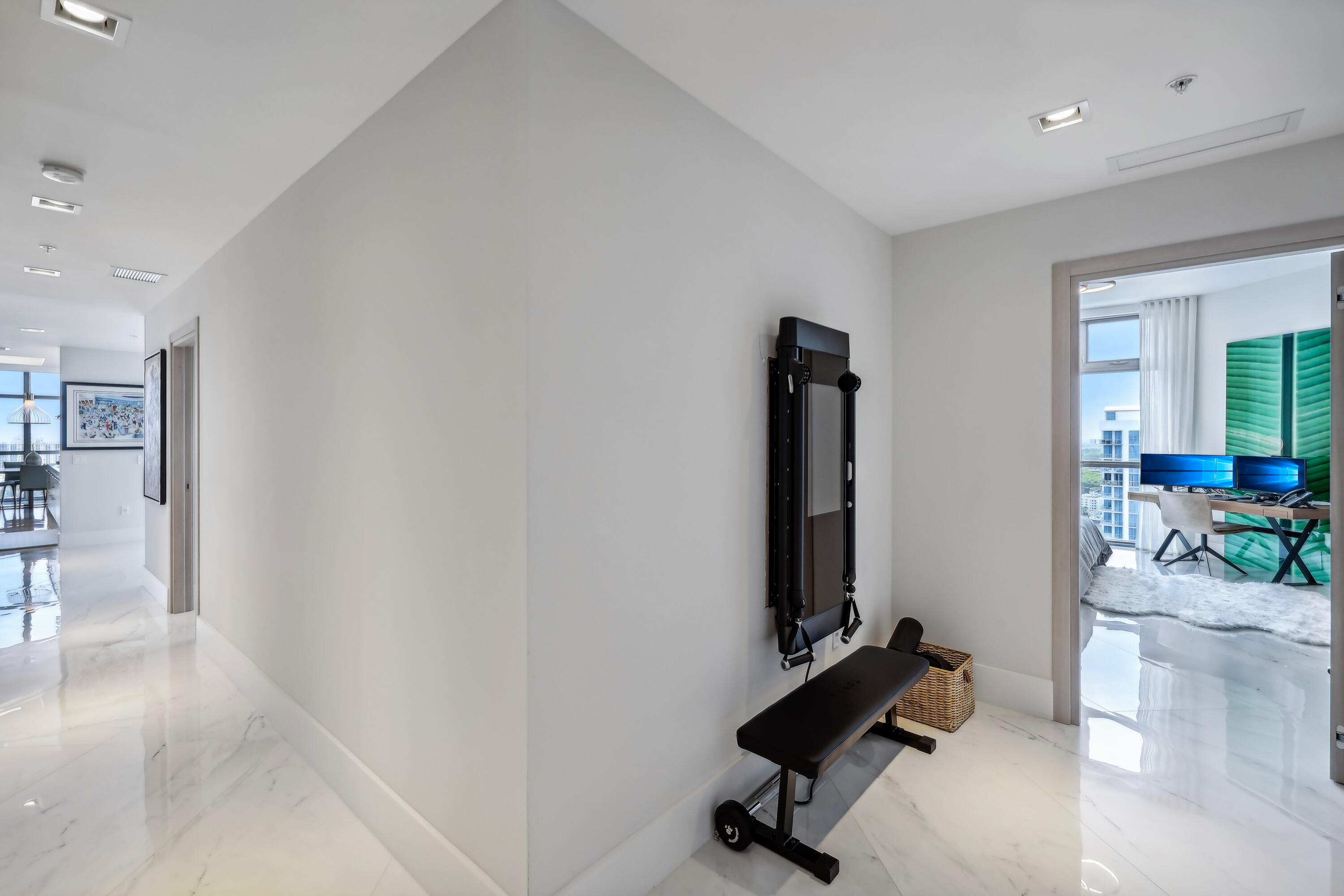 image Marina Palms Residences North Condo36