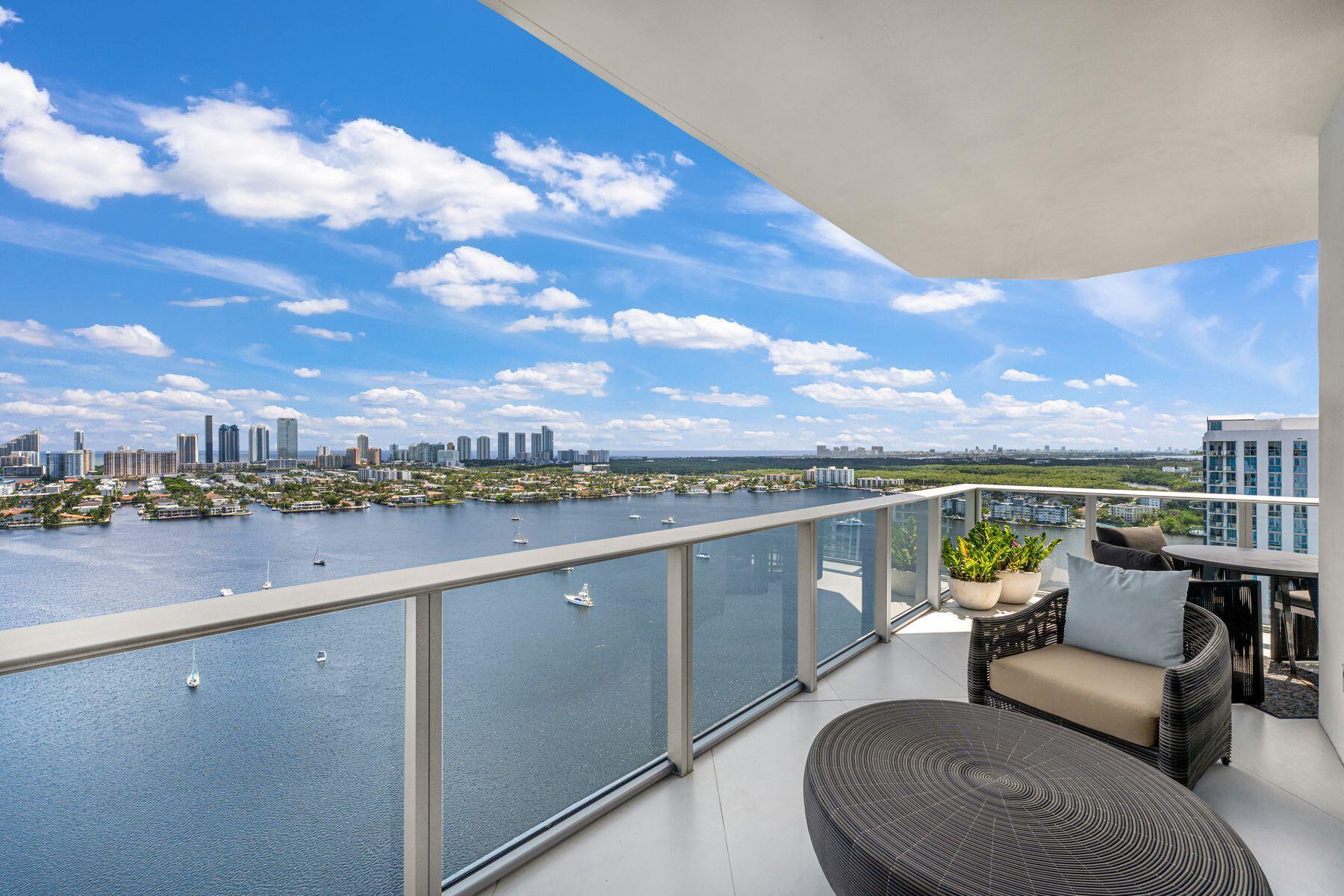 image Marina Palms Residences North Condo39
