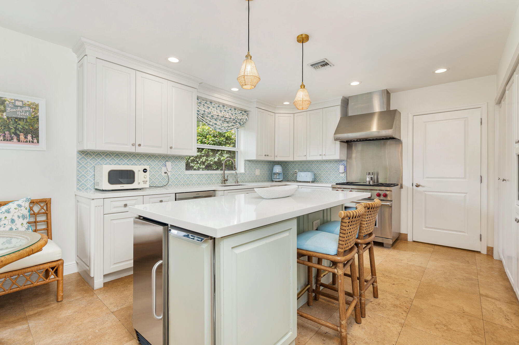 225 Russlyn West Palm Beach, FL 33405