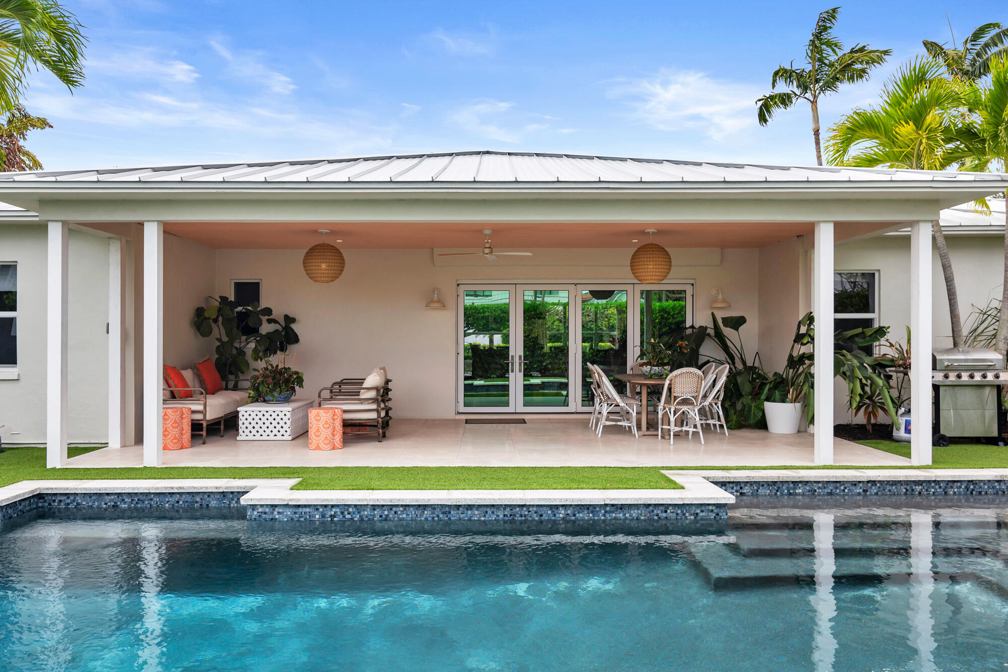 225 Russlyn West Palm Beach, FL 33405