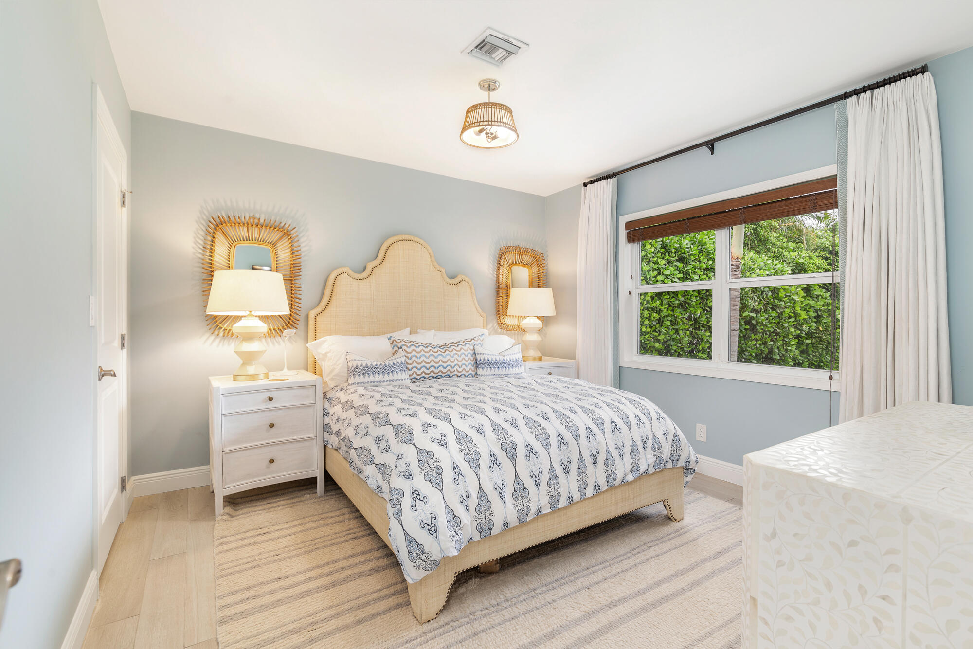 225 Russlyn West Palm Beach, FL 33405