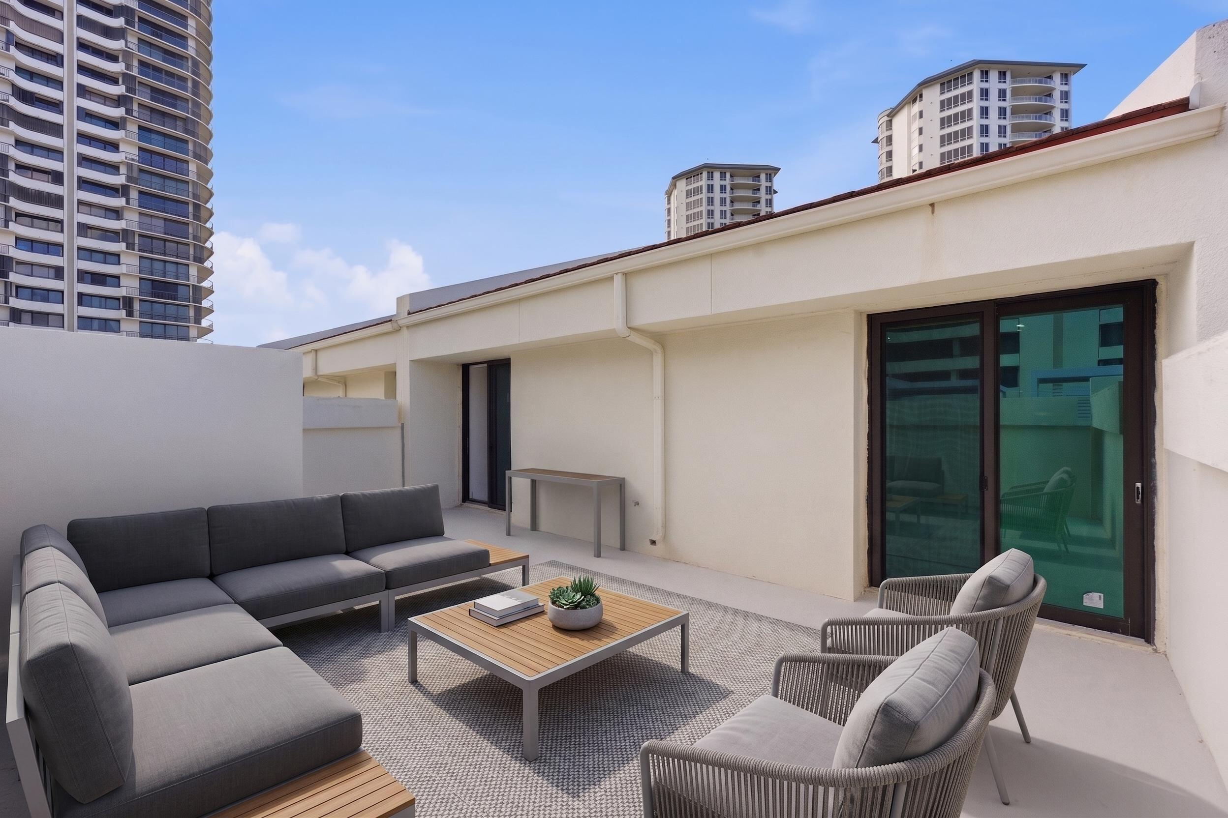 3972 N Ocean #5 Singer Island, FL 33404