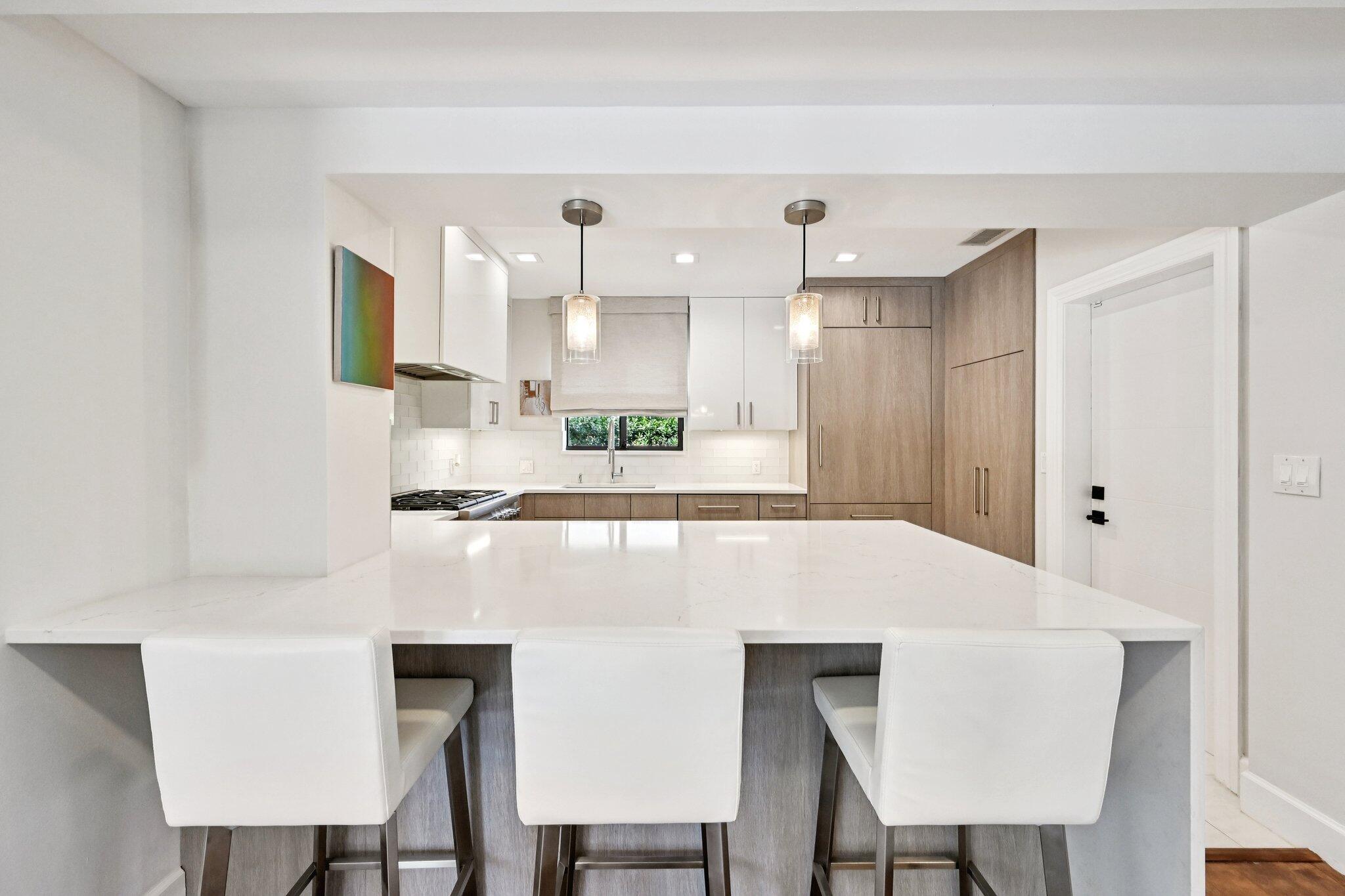 240 30th West Palm Beach, FL 33407
