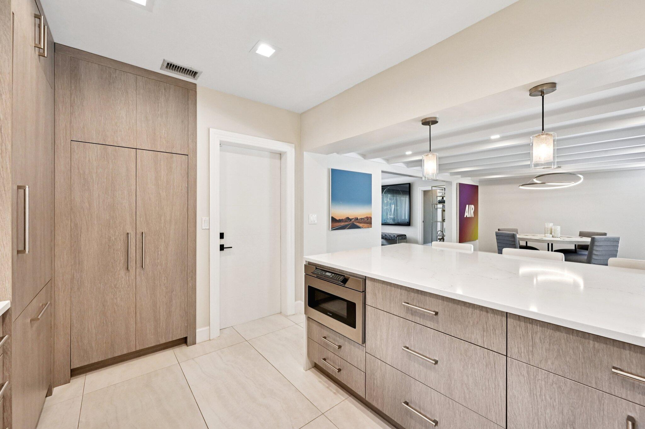 240 30th West Palm Beach, FL 33407
