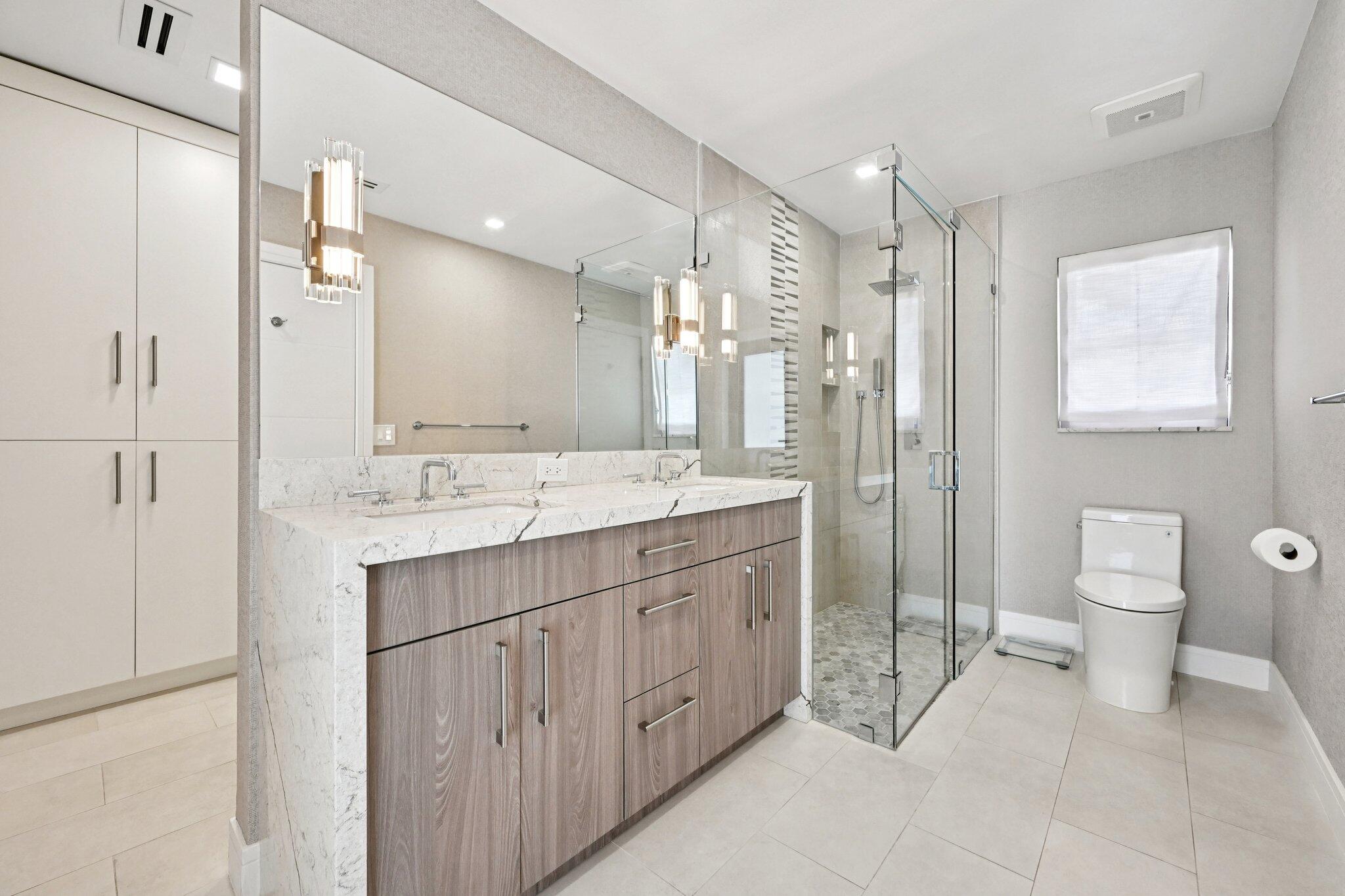 240 30th West Palm Beach, FL 33407